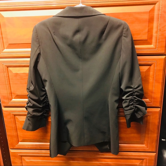 Elizabeth and James blazer - Picture 2 of 4